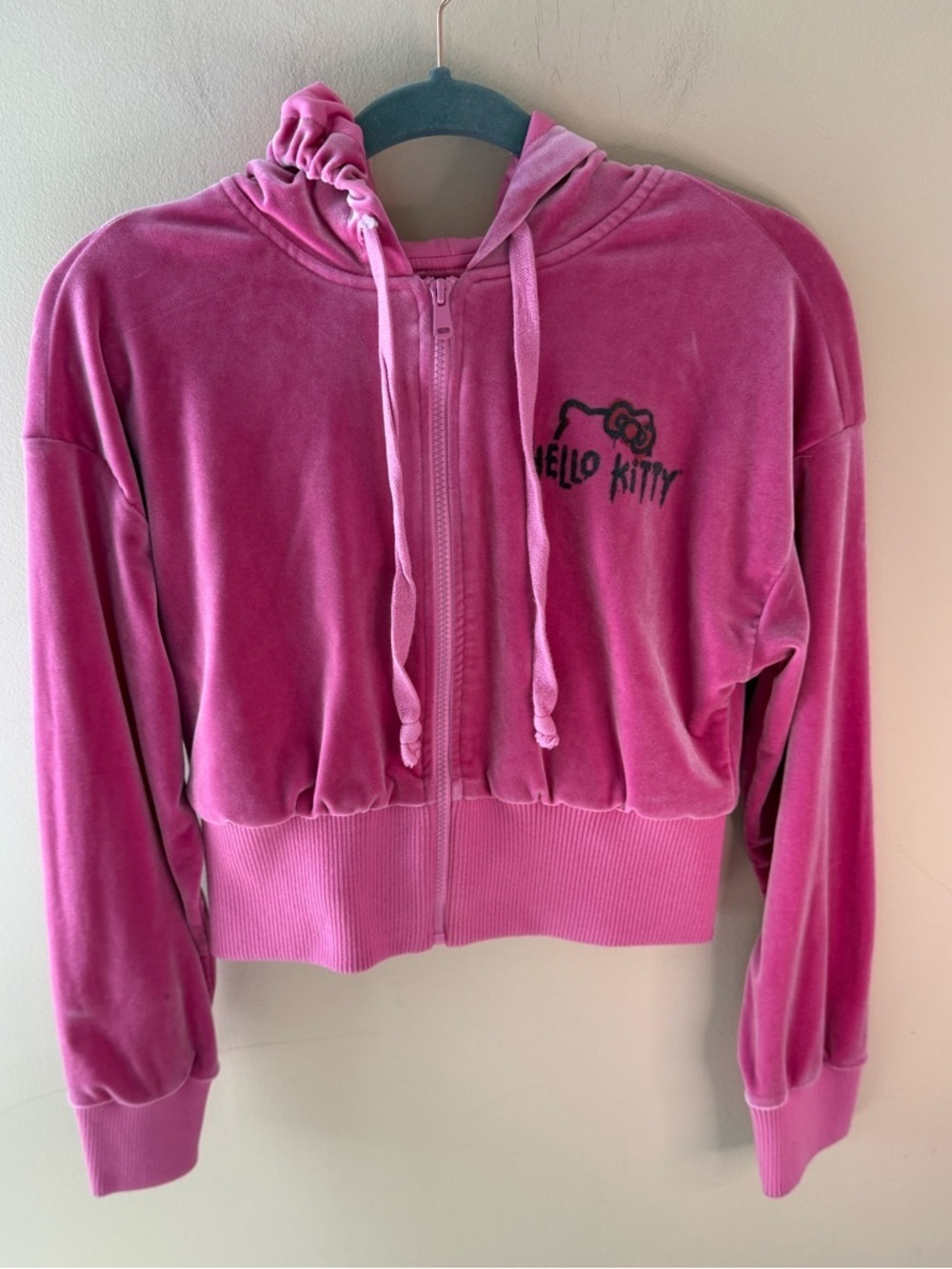 Forever 21 Hello Kitty & Friends Zip-Up cropped Terry pink Hoodie size M